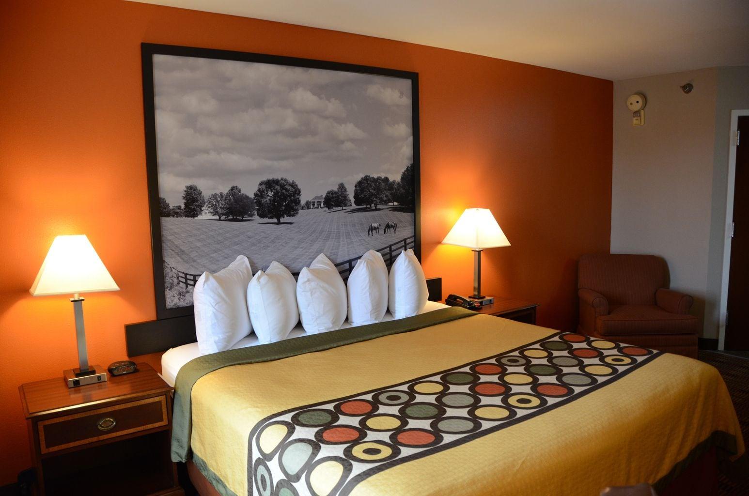 Hotel Super 8 By Wyndham Louisville/expo Center Louisville-Jefferson County